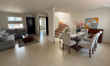 CASA EN VENTA FRACCIONAMIENTO ARBOLEDAS DE SANTA MATILDE.