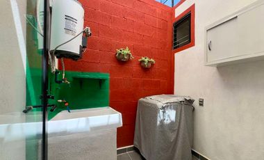 Casa La Parroquia ¡Nueva en el mercado!