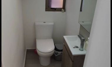 SE ARRIENDA CASA. CONDOMINIO CUMBRES DE MARSELLA QUILPUÉ
