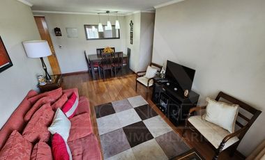 Venta de departamento en Av. Macul esq. Los Olmos, con 3 dormitorios, 2 terrazas, piscina, cowork y gran conectividad en condominio seguro