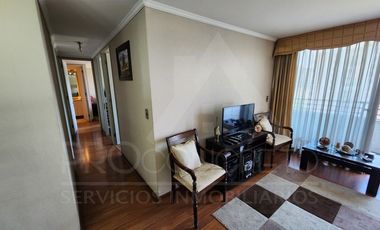 Venta de departamento en Av. Macul esq. Los Olmos, con 3 dormitorios, 2 terrazas, piscina, cowork y gran conectividad en condominio seguro