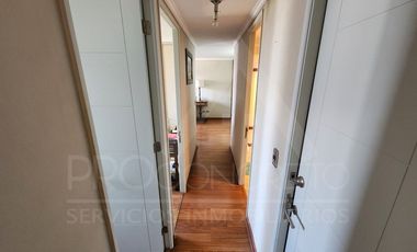 Venta de departamento en Av. Macul esq. Los Olmos, con 3 dormitorios, 2 terrazas, piscina, cowork y gran conectividad en condominio seguro