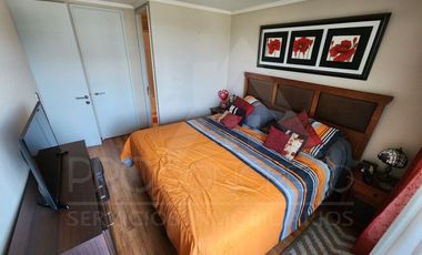 Venta de departamento en Av. Macul esq. Los Olmos, con 3 dormitorios, 2 terrazas, piscina, cowork y gran conectividad en condominio seguro