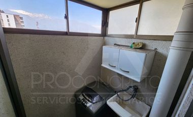 Venta de departamento en Av. Macul esq. Los Olmos, con 3 dormitorios, 2 terrazas, piscina, cowork y gran conectividad en condominio seguro