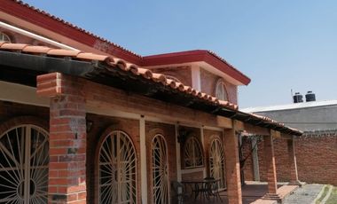 Amplia y bella casa en RENTA en San Francisco Totimehuacan, cerca de nuevo campus BUAP