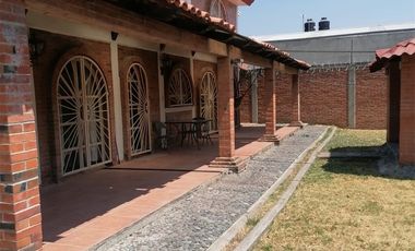 Amplia y bella casa en RENTA en San Francisco Totimehuacan, cerca de nuevo campus BUAP