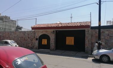 Amplia y bella casa en RENTA en San Francisco Totimehuacan, cerca de nuevo campus BUAP