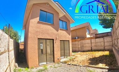 En arriendo hermosa casa en estancia liray