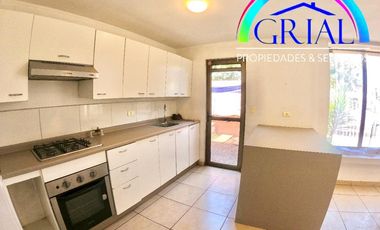 En arriendo hermosa casa en estancia liray