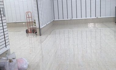 ARRIENDO LOCAL COMERCIAL 147 M² - MANQUEHUE NORTE - LAS CONDES (C.183)