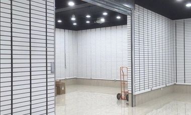 ARRIENDO LOCAL COMERCIAL 147 M² - MANQUEHUE NORTE - LAS CONDES (C.183)