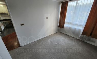 Arriendo departamento en Macul con 2 dormitorios, 1 baño, estacionamiento y bodega, a pasos del metro Camino Agrícola