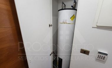 Arriendo departamento en Macul con 2 dormitorios, 1 baño, estacionamiento y bodega, a pasos del metro Camino Agrícola