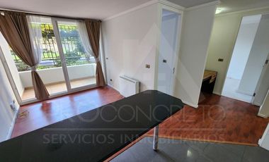 Arriendo departamento en Macul con 2 dormitorios, 1 baño, estacionamiento y bodega, a pasos del metro Camino Agrícola