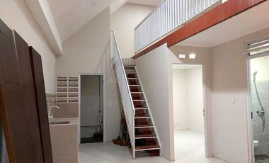 Rumah Idaman dengan Mezzanine di Wedomartani