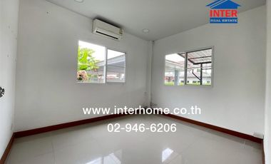 2-storey detached house, 72.6 sq m., Casa Ville Village, Ram Intra - Hathai Rat, Hathai Rat Road, Lam Luk Ka, Pathum Thani