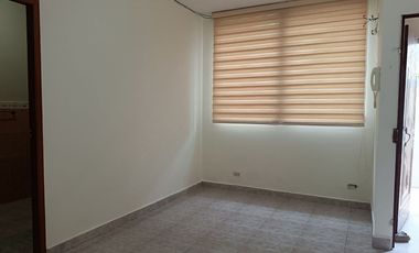 Se Alquila Mini Suite en planta baja de 1 solo ambiente en Urdesa Central