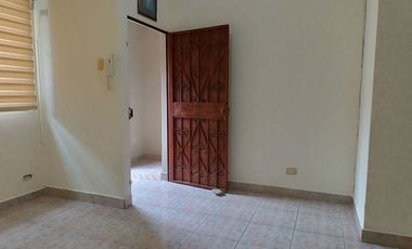 Se Alquila Mini Suite en planta baja de 1 solo ambiente en Urdesa Central
