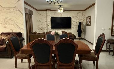 CASA DE UN PISO AMUEBLADA Y EQUIPADA