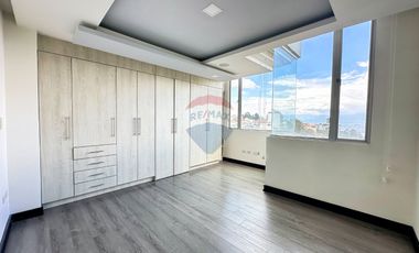 En Renta Penthouse Dúplex 600 m², 4 Dorm. - Monteserrín - Frente Al Ekopark