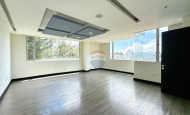 En Renta Penthouse Dúplex 600 m², 4 Dorm. - Monteserrín - Frente Al Ekopark