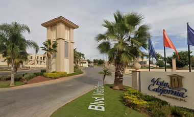 🏡 ¡Casa en Remate Bancario en Vista California Residencial, El Salto! Solo pago de contado