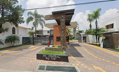 🏡 ¡Casa en Remate Bancario en Parque de la Castellana, Zapopan! Solo pago de contado
