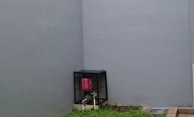 Rumah Tinggal 2 Lantai dalam Perum Grand Tlogoadi Mlati Sleman
