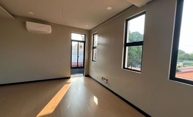 Brand New 5 Bedroom House and Lot in Presidents Heights BF Homes For Sale