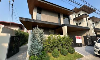 Brand New 5 Bedroom House and Lot in Presidents Heights BF Homes For Sale