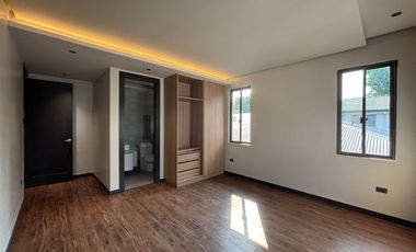 Brand New 5 Bedroom House and Lot in Tahanan Village BF Homes Paranaque City