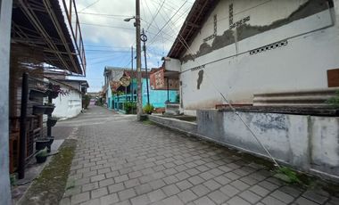 MILIKI KOST 18 KT HANYA 1,6 M SAJA NEGO SAMPAI DEAL