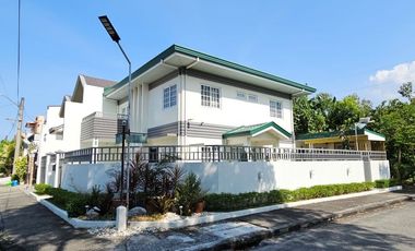 Fully Furnished Well Maintained Corner House in Villa Caceres Sta. Rosa Laguna
