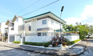 Fully Furnished Well Maintained Corner House in Villa Caceres Sta. Rosa Laguna