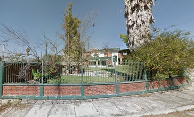 CASA EN VENTA, COL. CLUB NÁUTICO PUENTE VIEJO, JUANACATLÁN, JALISCO