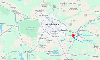 CASA EN VENTA, COL. CLUB NÁUTICO PUENTE VIEJO, JUANACATLÁN, JALISCO