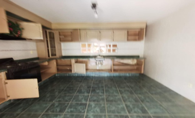 CASA EN VENTA, COL. CLUB NÁUTICO PUENTE VIEJO, JUANACATLÁN, JALISCO