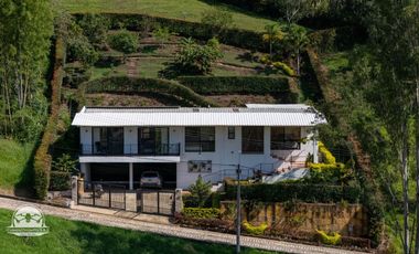 Se vende casa en condominio en Moniquirá Boyacá