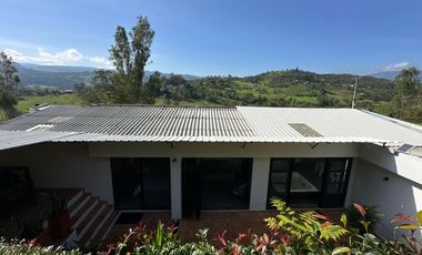 Se vende casa en condominio en Moniquirá Boyacá