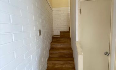 Casa de 4D-3B-2E en Microbarrio de Villa Jardines de Santa María, Maipú.