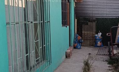 Casa con terreno de 390 m2 y dos casas adicionales más jardín a precio rebajado