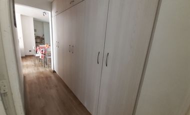 Depto Piso 4 Edificio Pequeño Stgo Centro