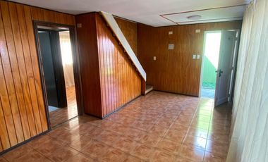 Se vende casa en las animas, a 1 cuadra del supermercado Unimarc