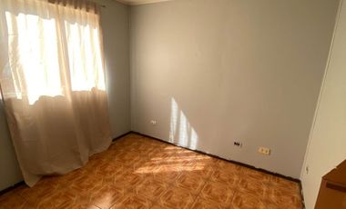Se vende casa en las animas, a 1 cuadra del supermercado Unimarc