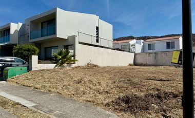 TERRENO EN VENTA EN BOSQUES DE SANTA ANITA