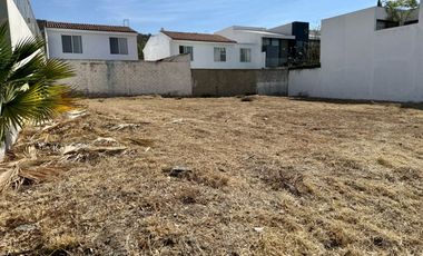 TERRENO EN VENTA EN BOSQUES DE SANTA ANITA