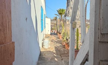 Venta de Terreno a metros de Baja Mar y La Salina casi frente al Mar, 460 m² con casita rústica, Carretera Tijuana Ensenada