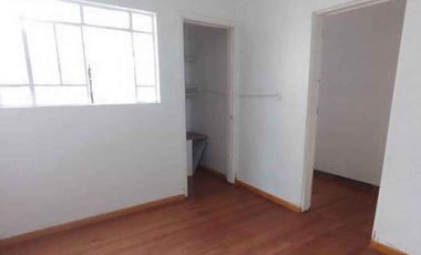 ***Casa en remate*** Calle Oriente 178, Moctezuma 2da Sección, Venustiano Carranza, CDMX.