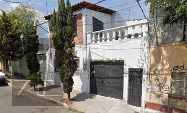 CASA EN VENTA EN CALLE 28 OLIVAR DEL CONDE ALVARO OBREGON CDMX VL11-RB-1
