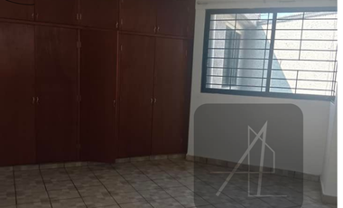 CASA EN VENTA EN CALLE 28 OLIVAR DEL CONDE ALVARO OBREGON CDMX VL11-RB-1